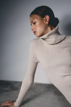The Akala Studio London Dress Best Sale