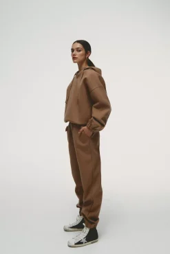 The Akala Studio Soft Camel Set Hot
